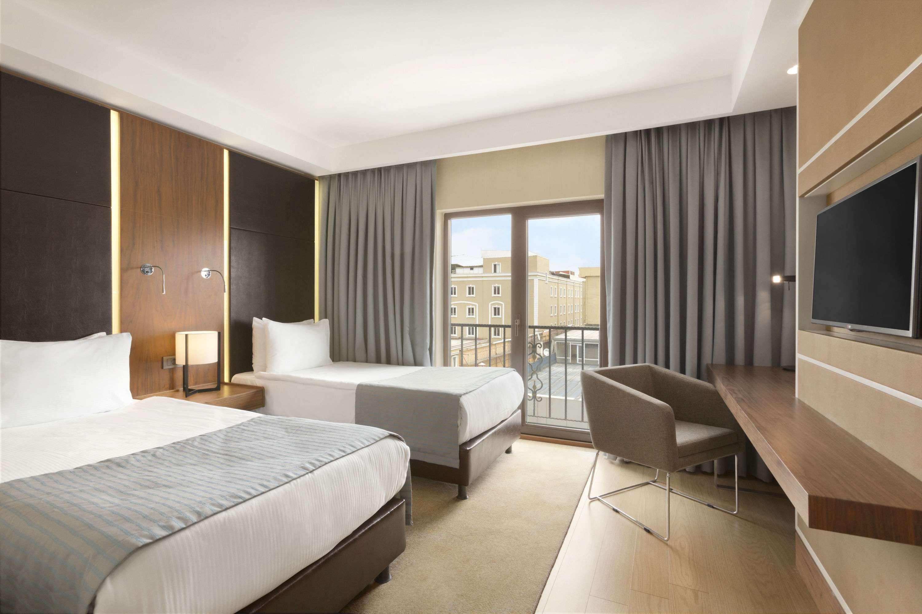 รามาดา อองคอร์ บาย วินด์แฮม อิสตันบูลแอร์พอร์ต Hotel ภายนอก รูปภาพ