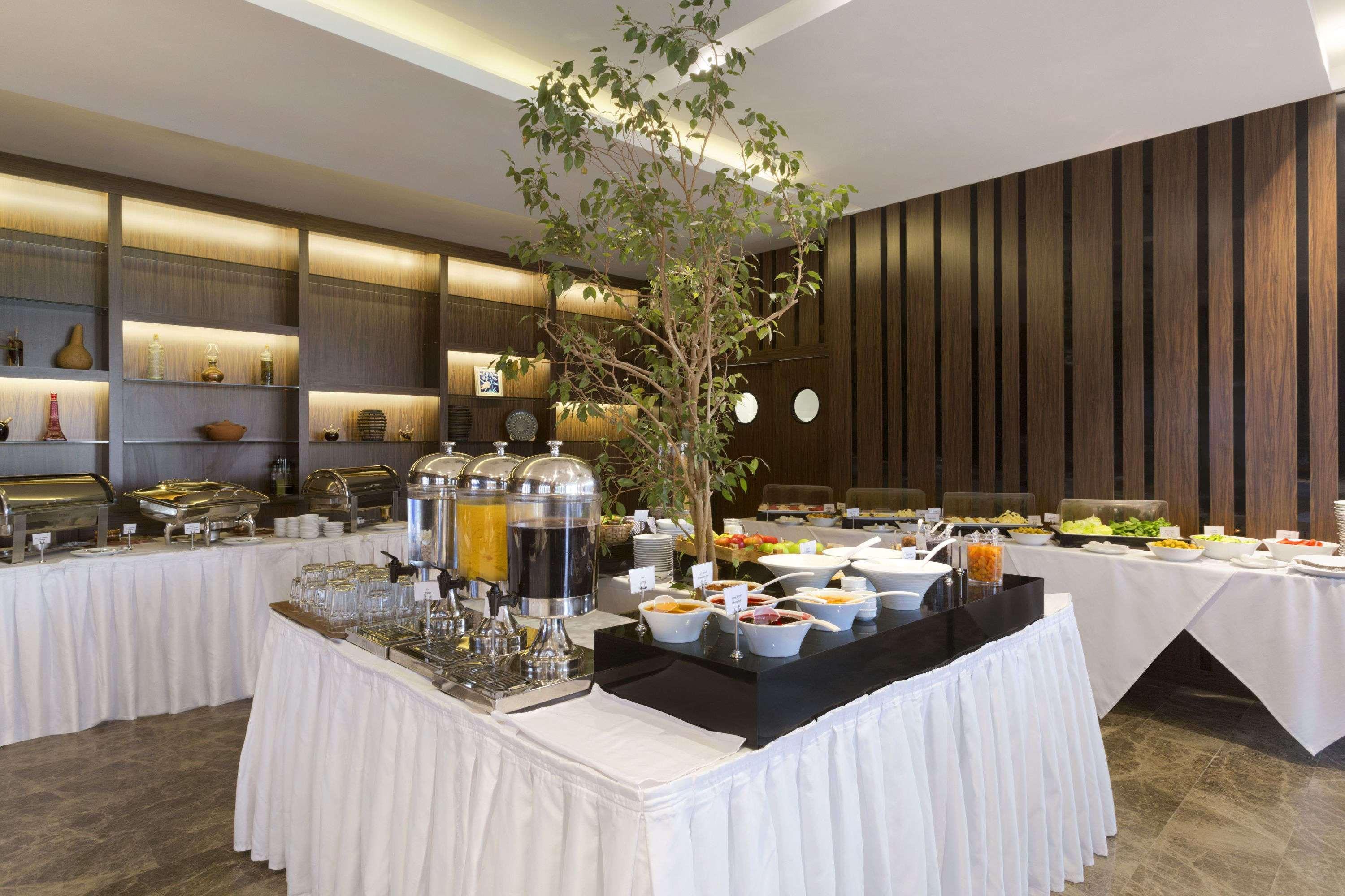 รามาดา อองคอร์ บาย วินด์แฮม อิสตันบูลแอร์พอร์ต Hotel ภายนอก รูปภาพ