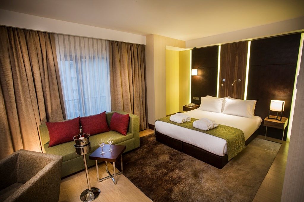 รามาดา อองคอร์ บาย วินด์แฮม อิสตันบูลแอร์พอร์ต Hotel ภายนอก รูปภาพ